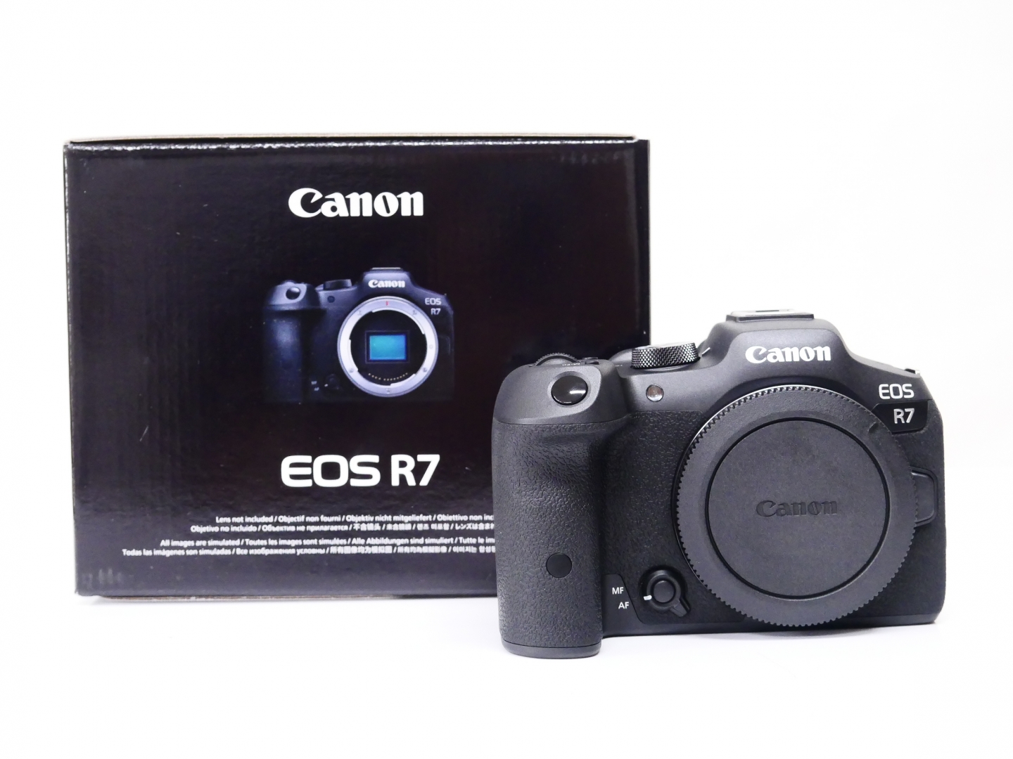 CANON EOS R7