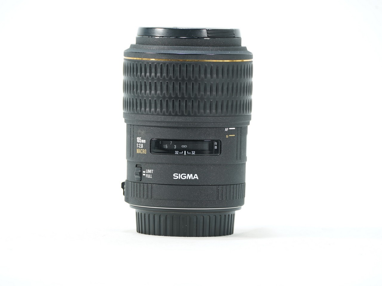 Sigma 105mm f/2.8 EX DG Macro