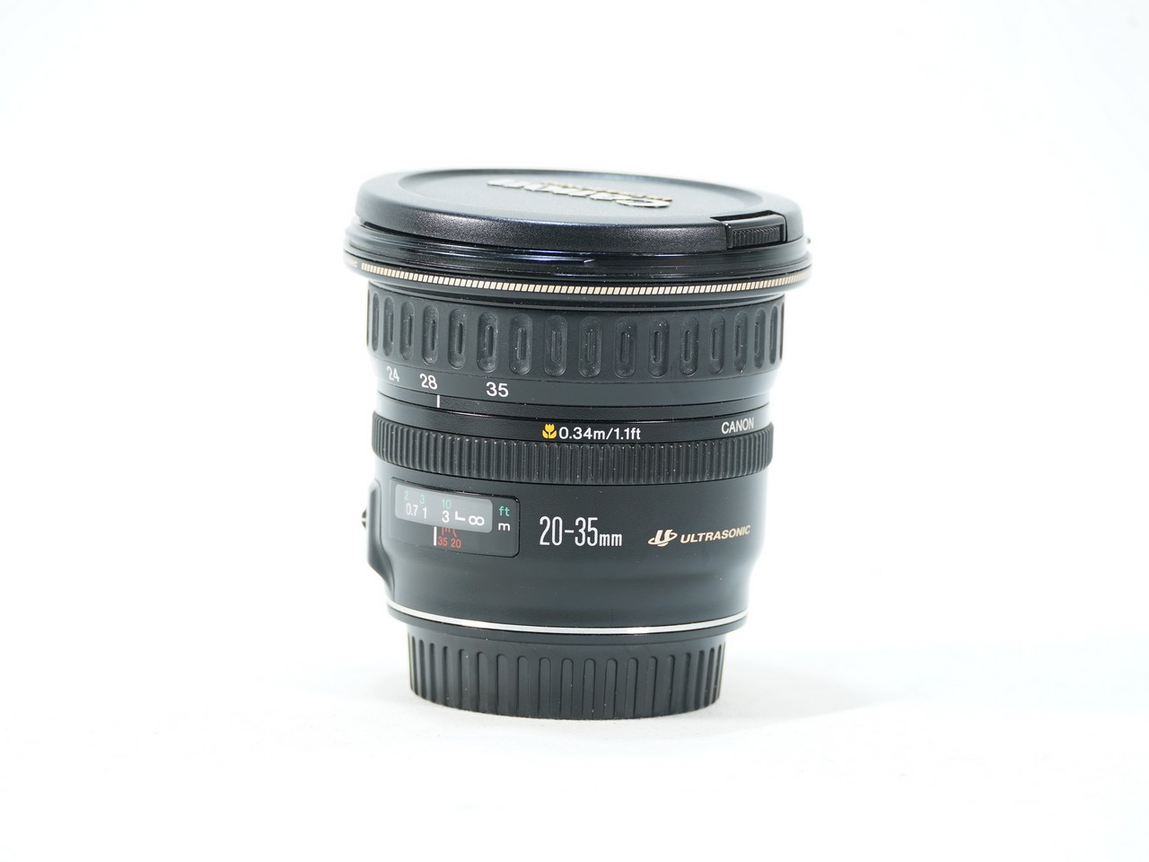 Canon EF 20-35mm f/3.5-4.5 USM