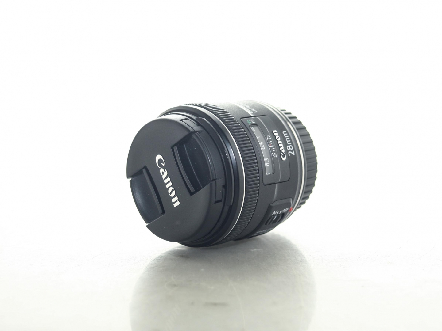 Canon EF 28mm f/2.8 IS USM