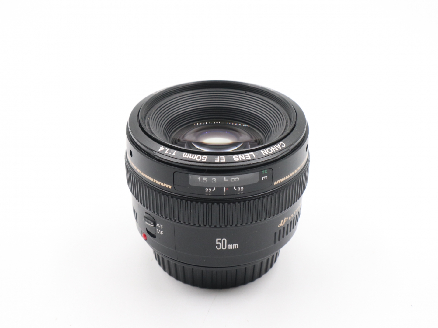 Canon EF 50mm f/1.4