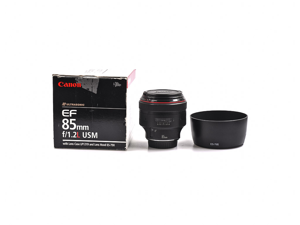 Canon EF 85mm f/1.2 L USM