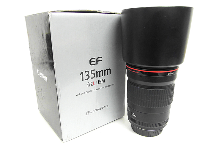 Canon EF 135mm f/2.0 L USM