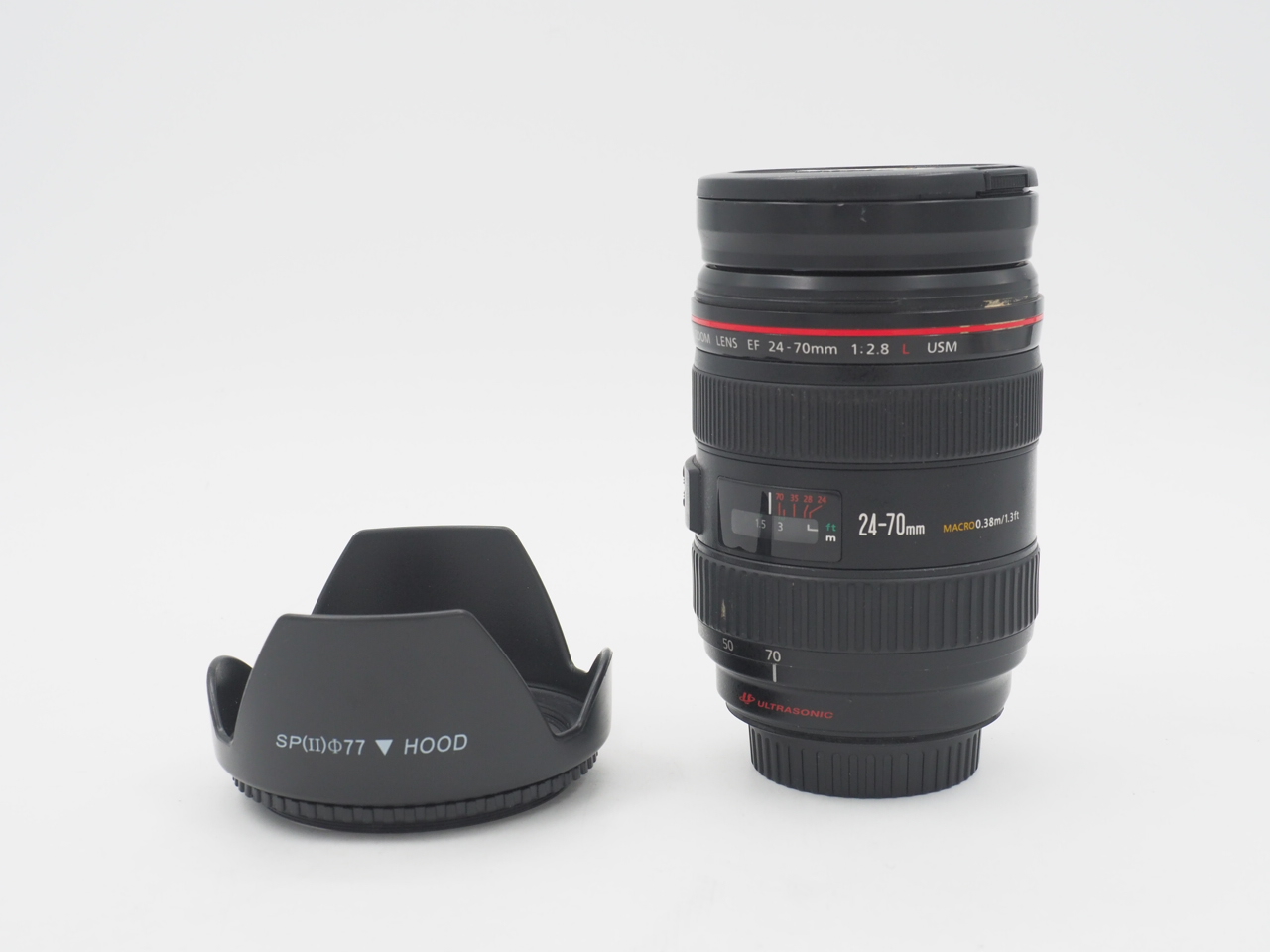 Canon EF 24-70mm f/2.8 L USM