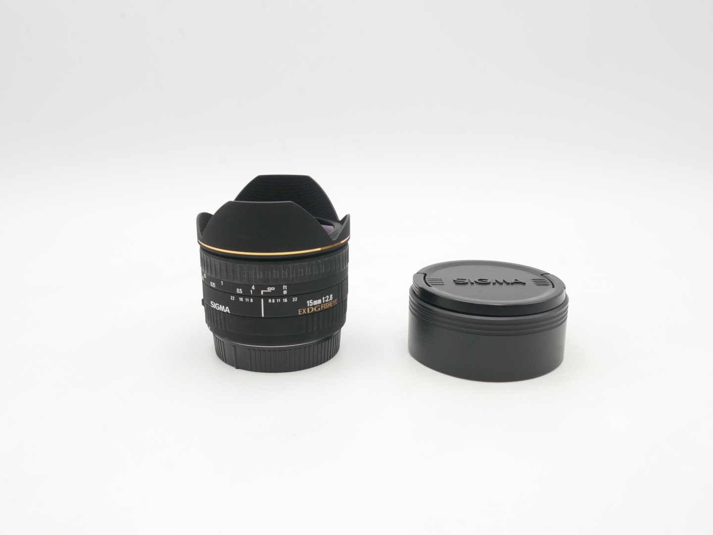 Sigma 15mm f/2.8 EX DG Diagonal Fisheye