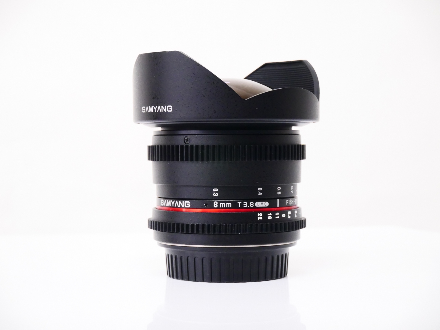 Samyang 8mm T3.8 UMC Fisheye CS II