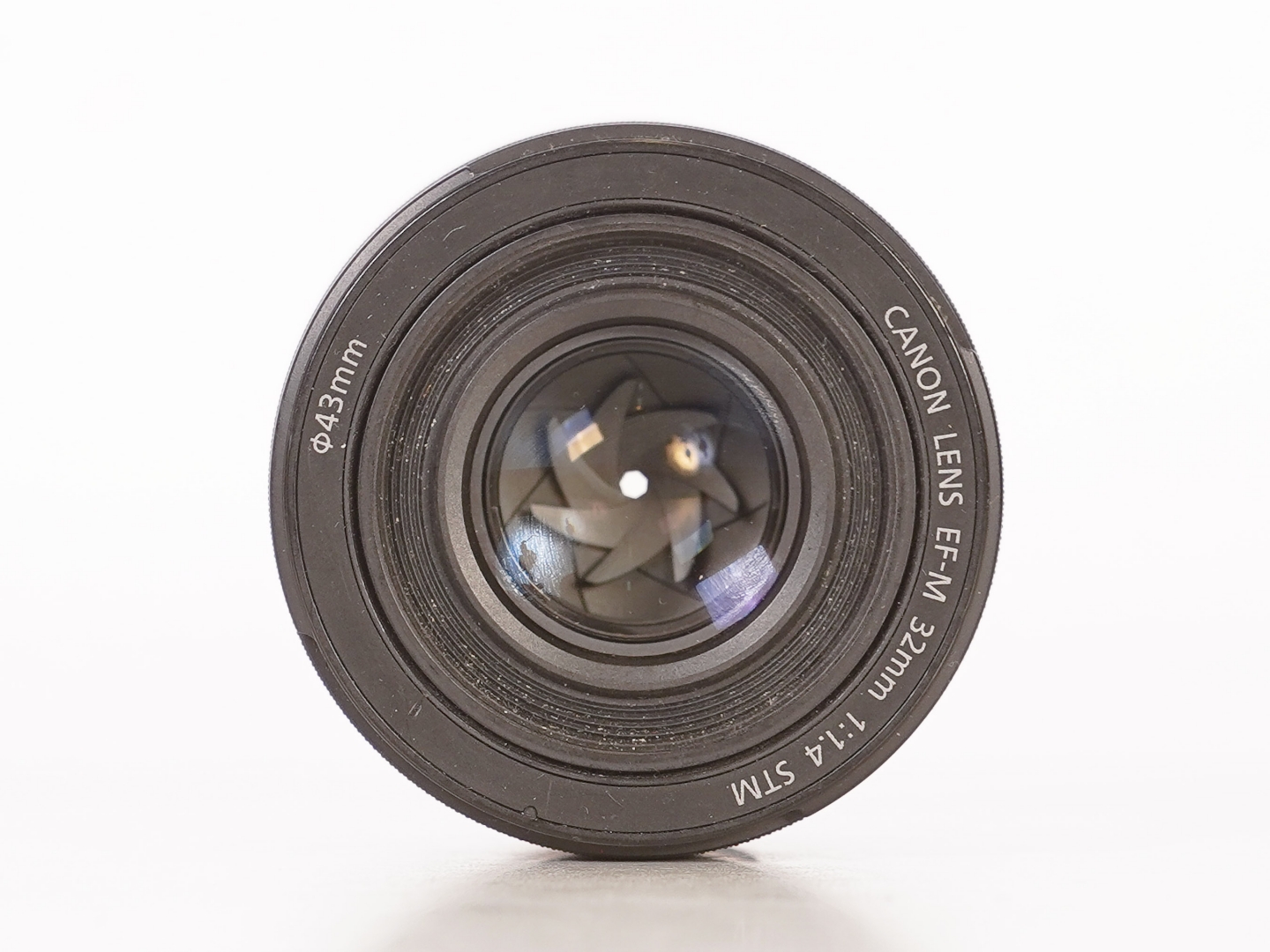 Canon EF-M 32mm f/1.4 STM