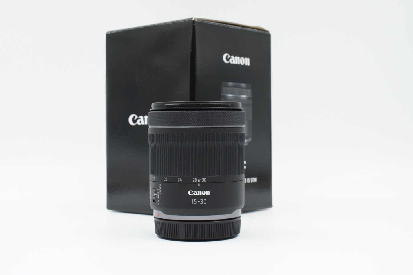 Canon RF 15-30mm f/4.5-6.3 IS STM