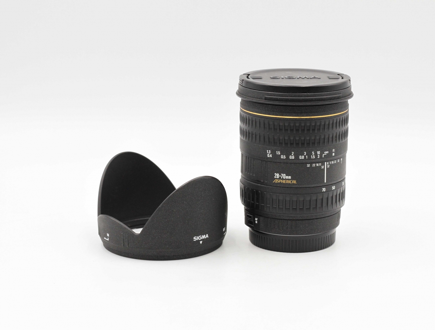 Sigma 28-70mm f/2.8 EX ASPH