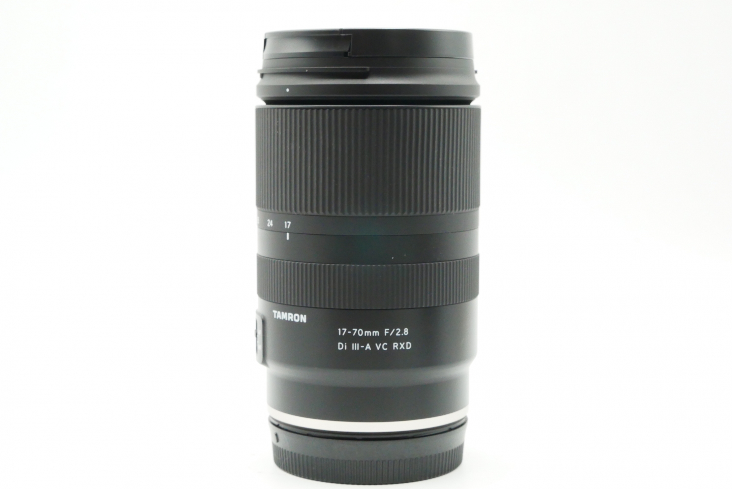 Tamron 17-70mm f/2.8 Di III-A VC RX D