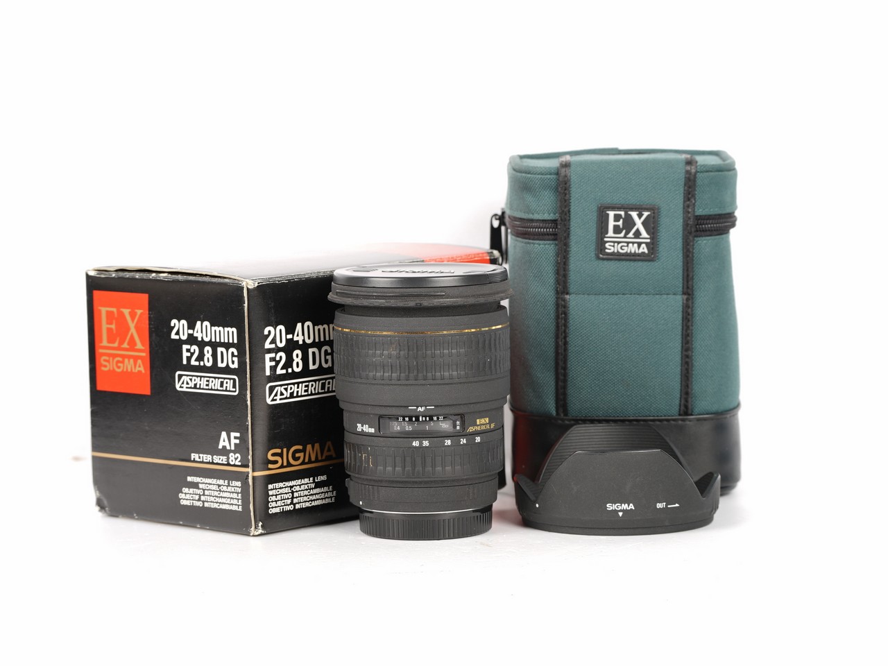 Sigma 20-40mm f/2.8 EX DG