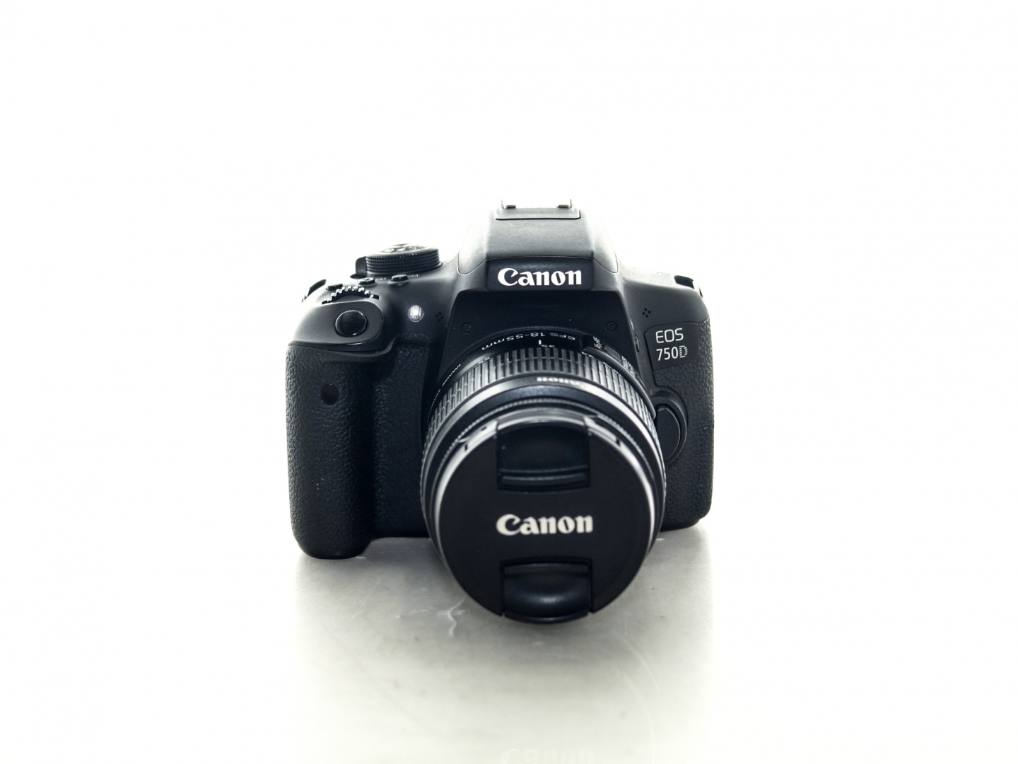 Canon EOS 750D