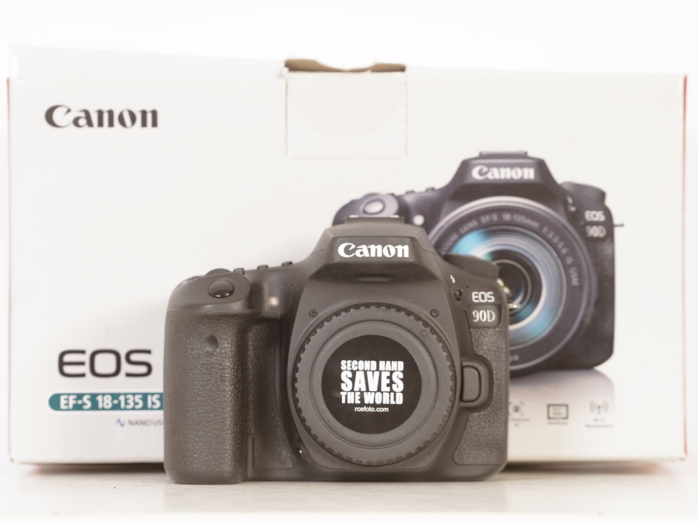 Canon EOS 90D