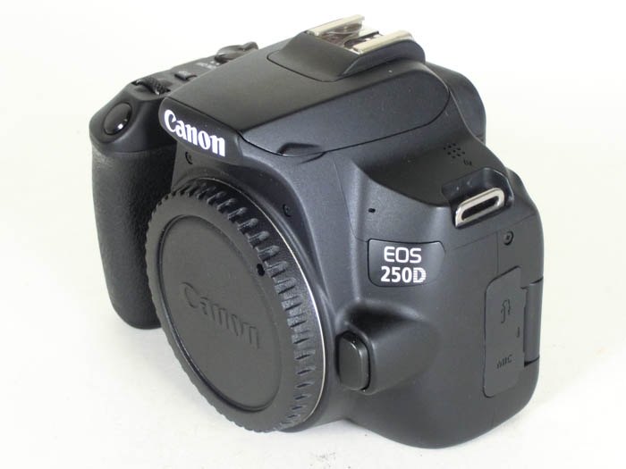 Canon EOS 250D