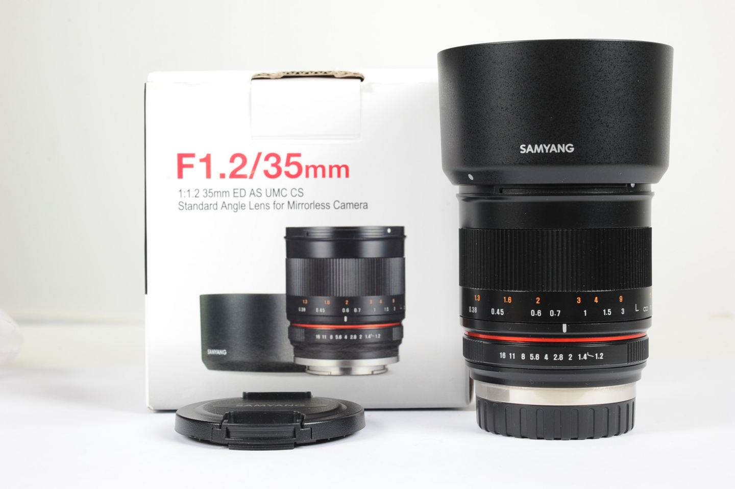 Samyang 35mm f/1.4 AS UMC