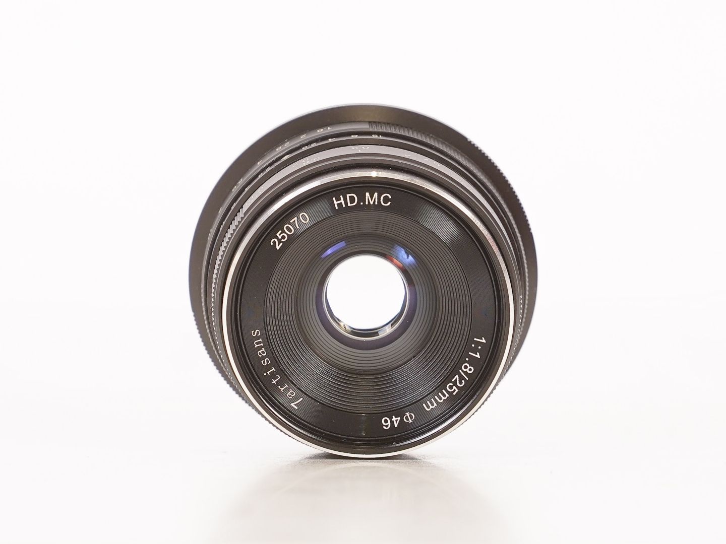 7 Artisans 25mm f/1.8