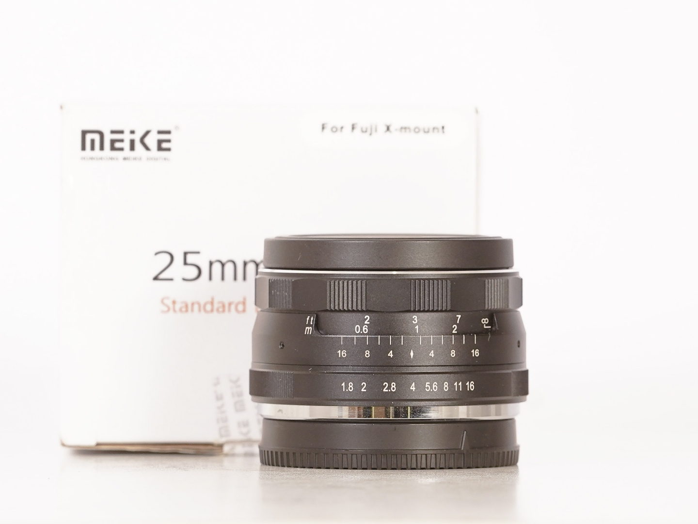 Meike 25mm f/1.8