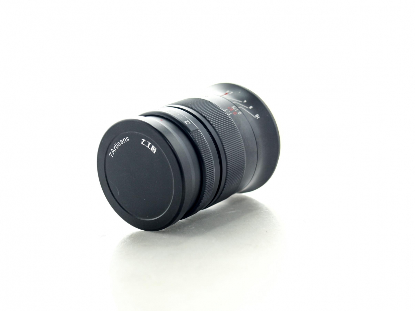 7 Artisans 60mm f/2.8 Macro