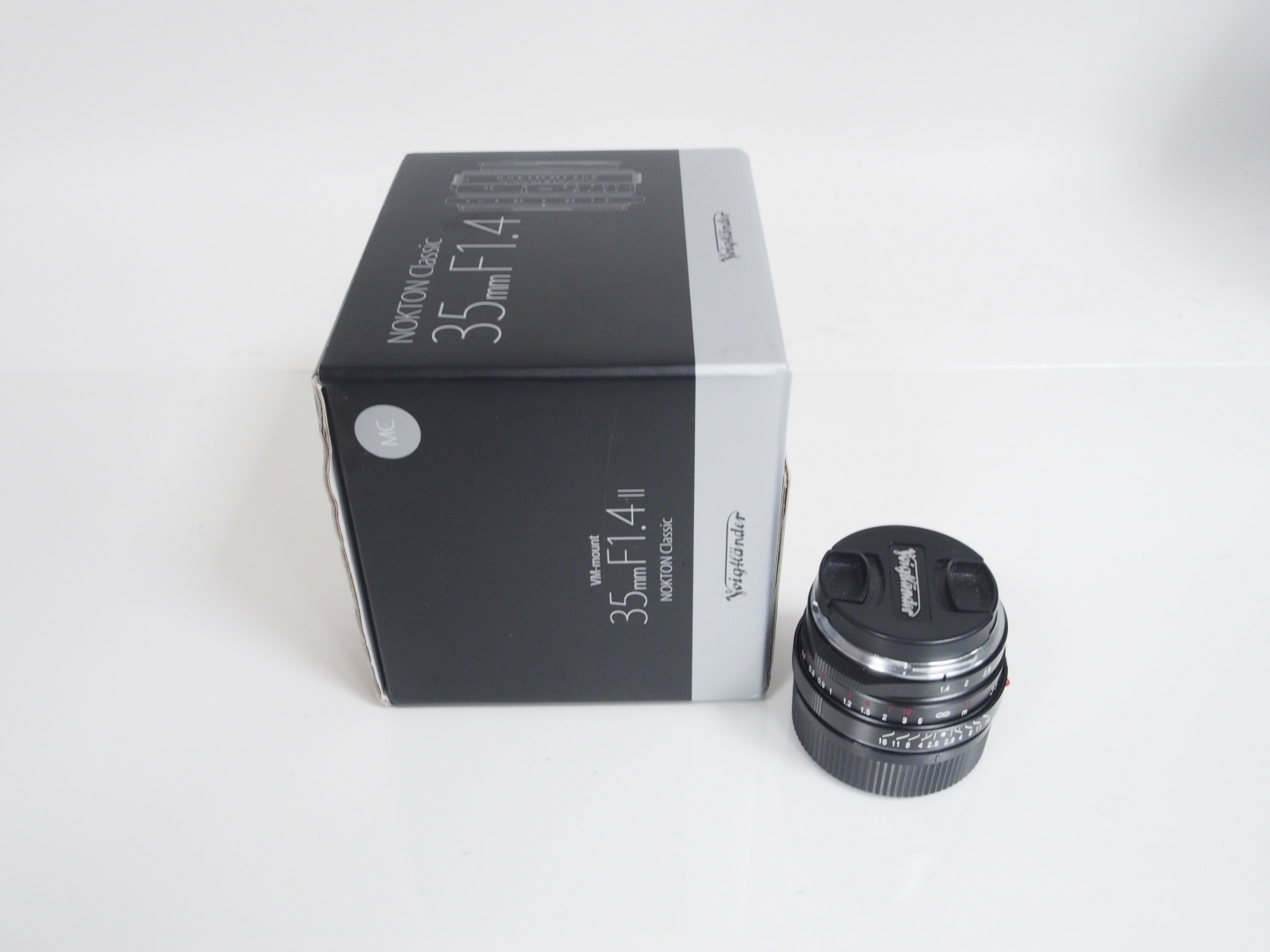 Voigtlander Nokton 35mm f/1.4 VM II
