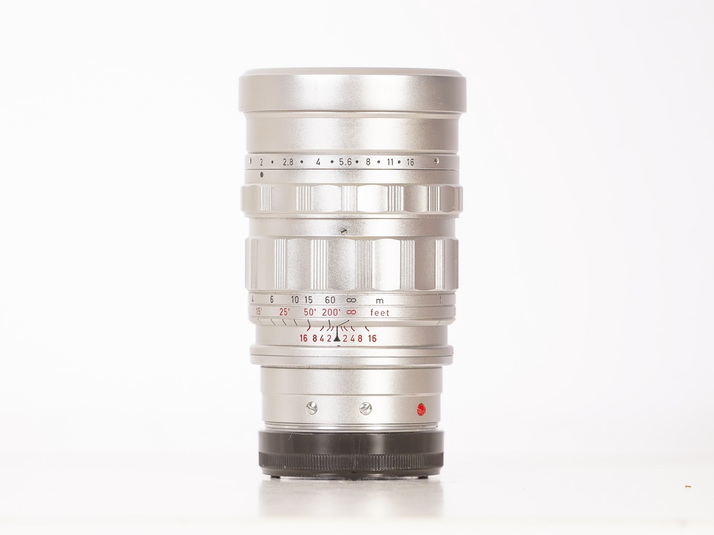 Leica Summicron-M 90mm f/2