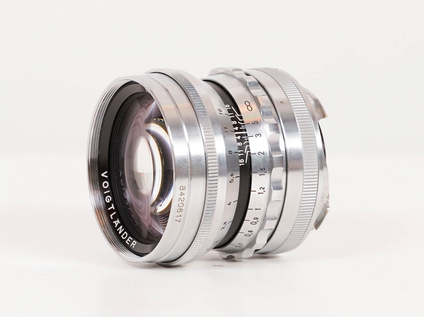 Voigtlander VM 50mm f/1.5 Nokton