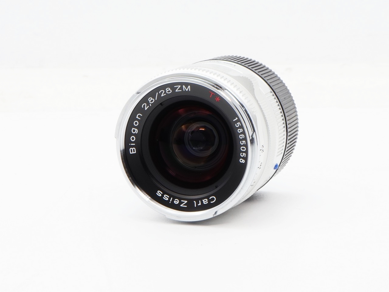 Zeiss ZM Biogon T* 28mm f/2.8