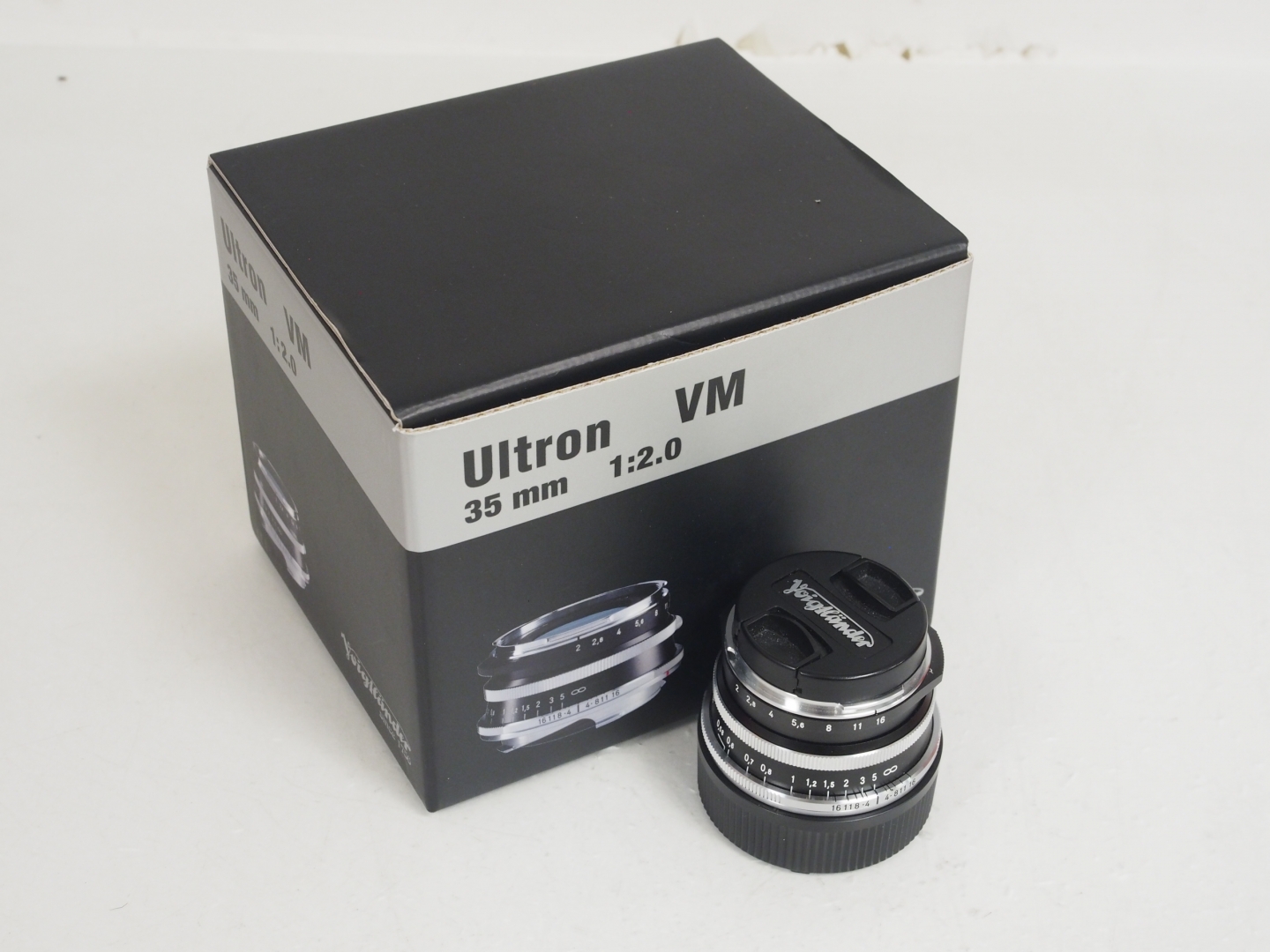 Voigtlander VM 35mm f/2 Ultron