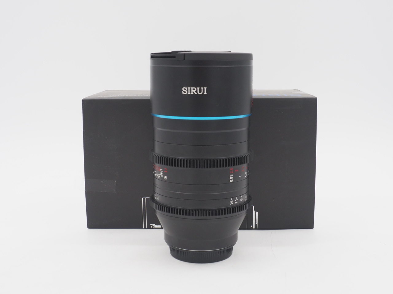 SIRUI Venus 75mm T2.9 1.6x Anamorphic lens