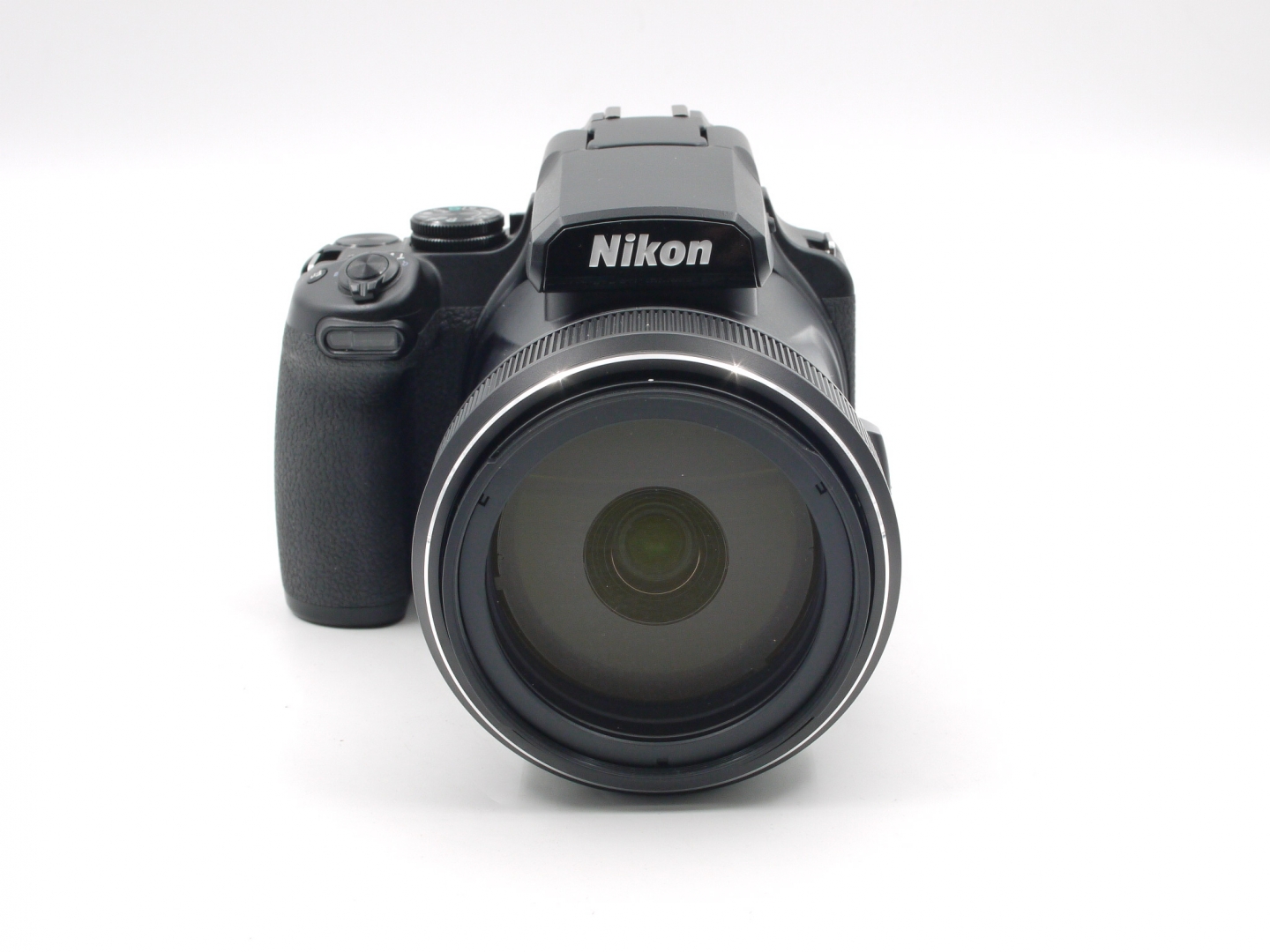 Nikon Coolpix P1100