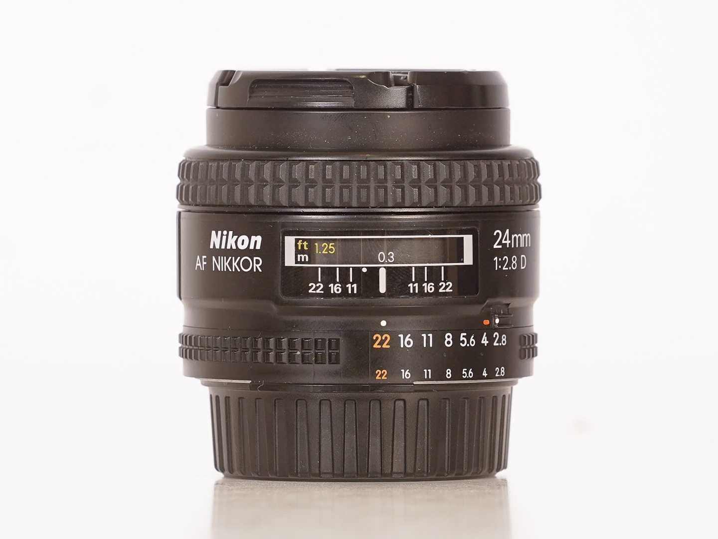 Nikon AF 24mm f/2.8 D