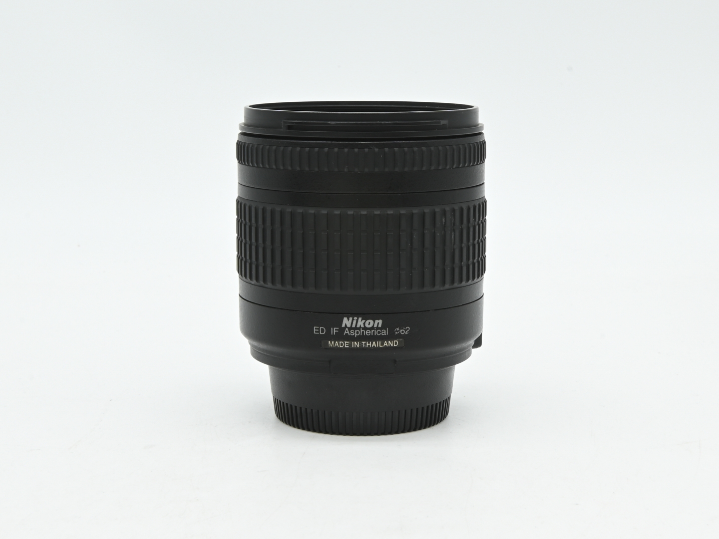 Nikon AF 28-200mm f/3.5-5.6G ED IF