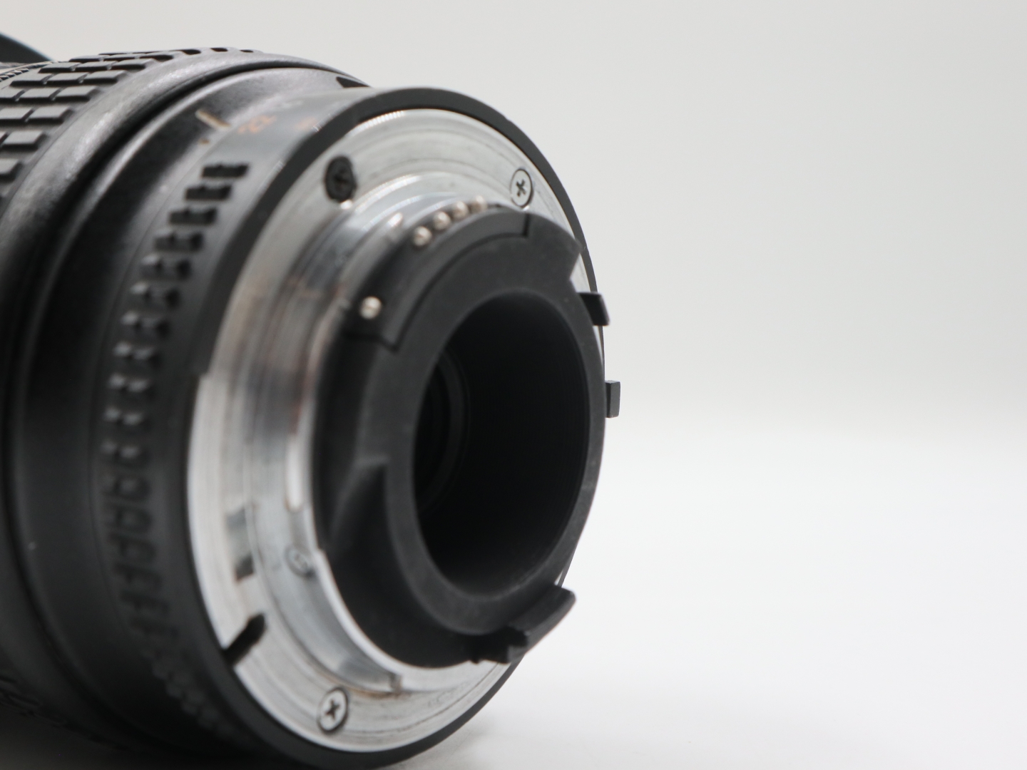 Nikon AF 18-35mm f/3.5-4.5 D IF ED