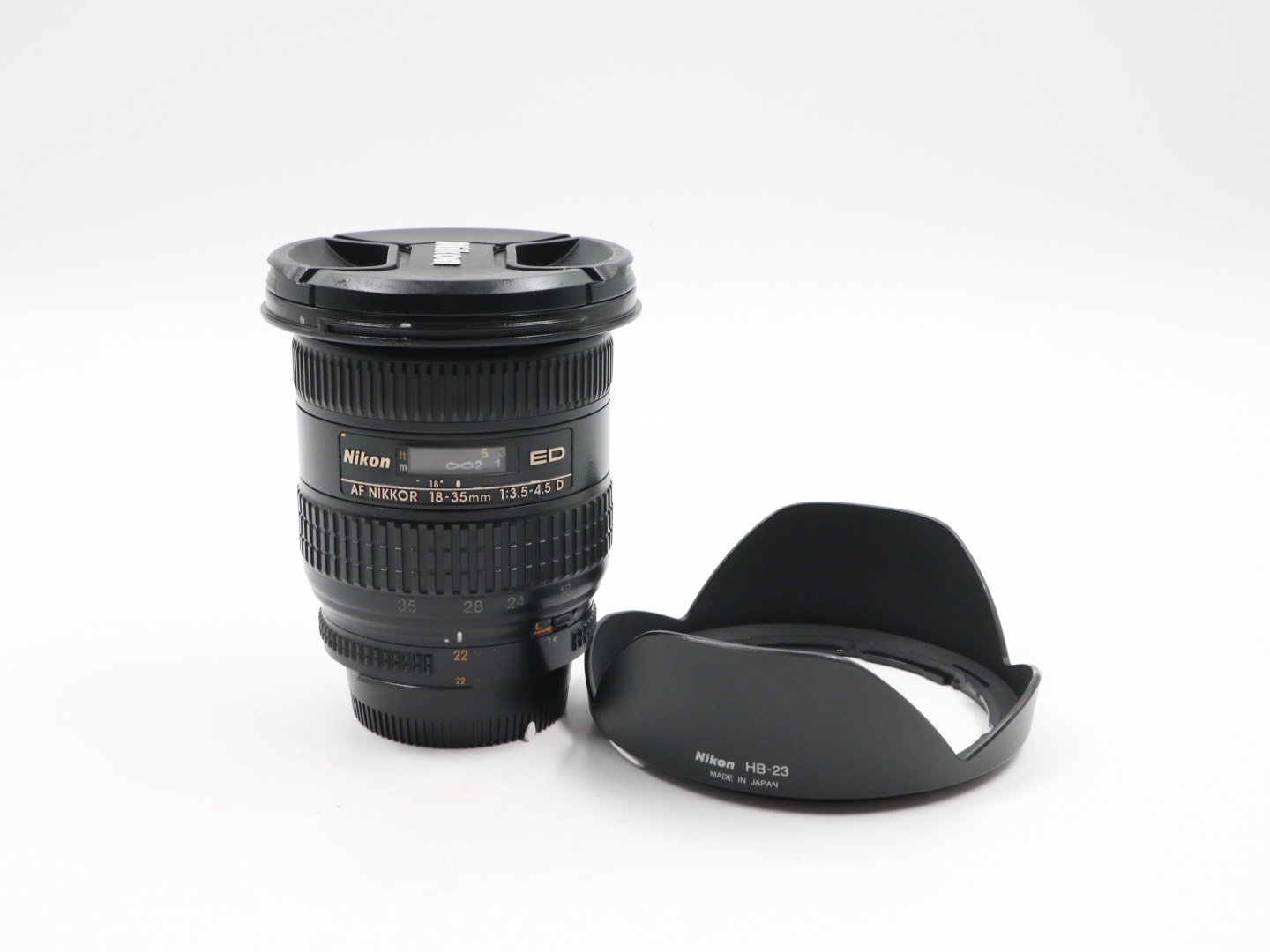 Nikon AF 18-35mm f/3.5-4.5 D IF ED