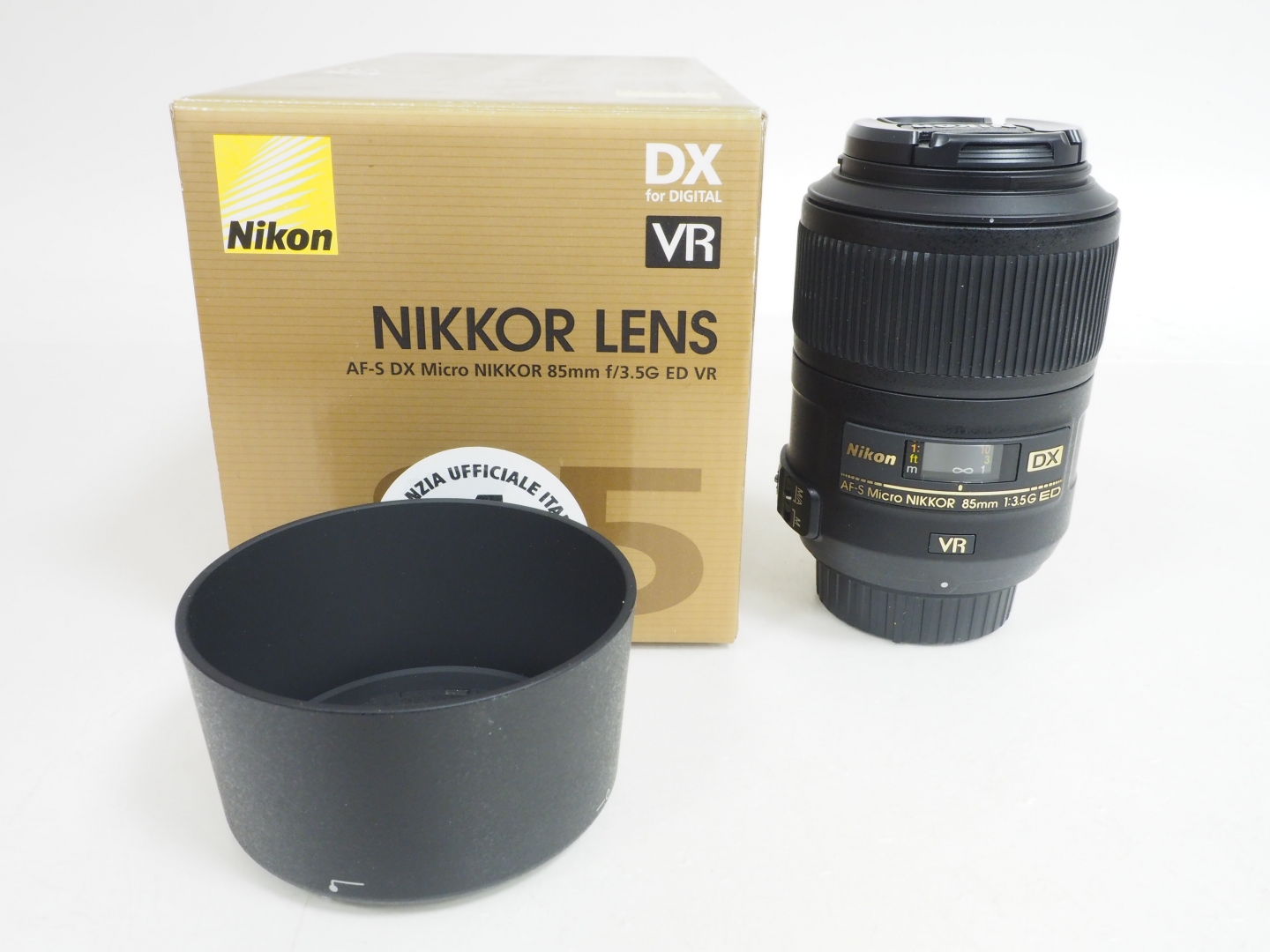 Nikon AF-S DX 85mm f/3.5 G ED VR Micro