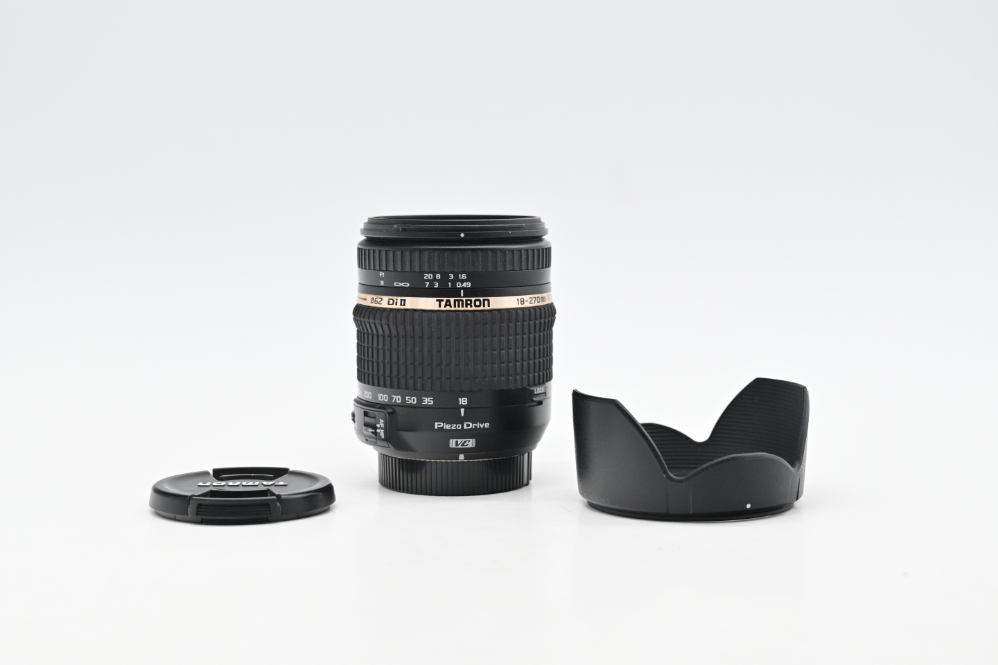 Tamron 18-270mm f/3.5-6.3 Di II VC PZD