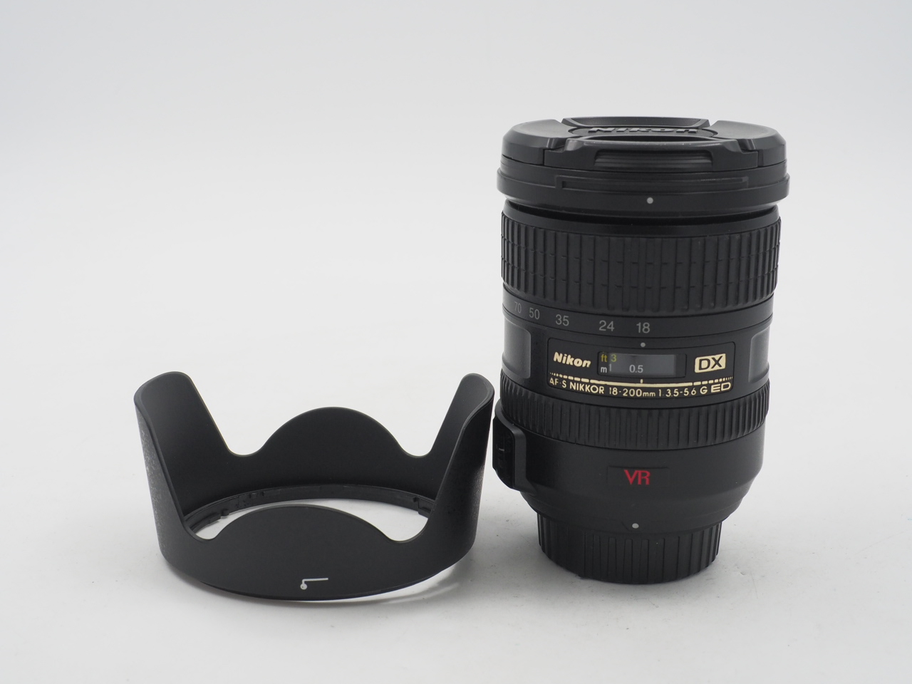 Nikon AF-S DX 18-200mm f/3.5-5.6 G ED VR used - RCE Foto