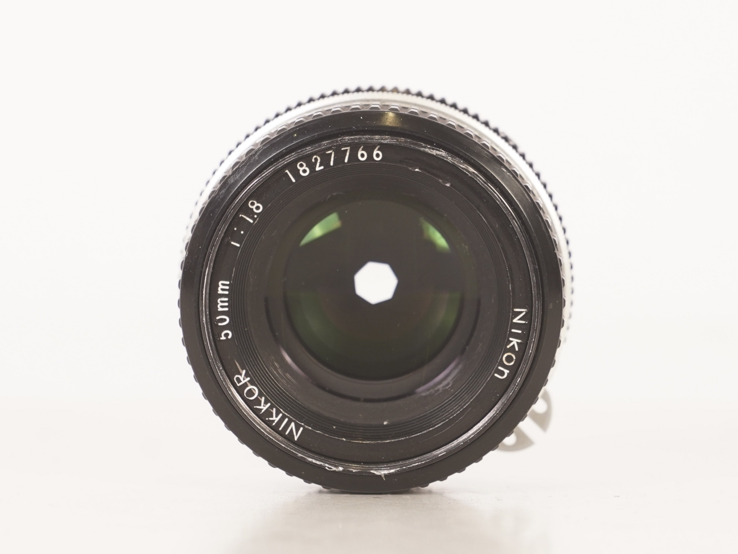 Nikon 50mm f/1.8 Ai-s