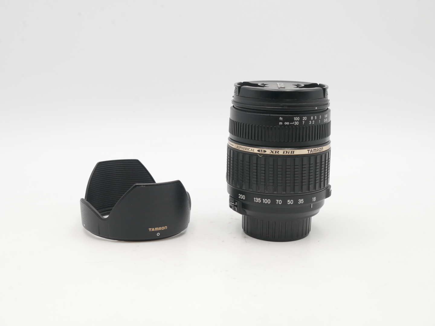Tamron AF 18-200mm f/3.5-6.3 XR Di II LD