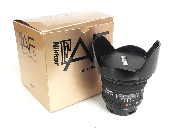 Nikon 18mm f/2.8 AF-D