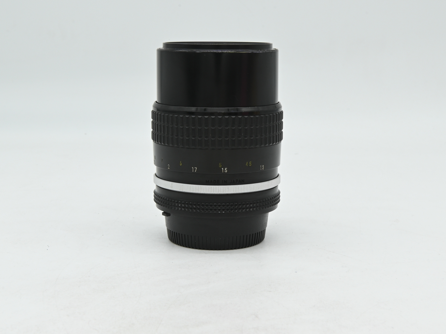 Nikon 135mm f/3.5 Ai