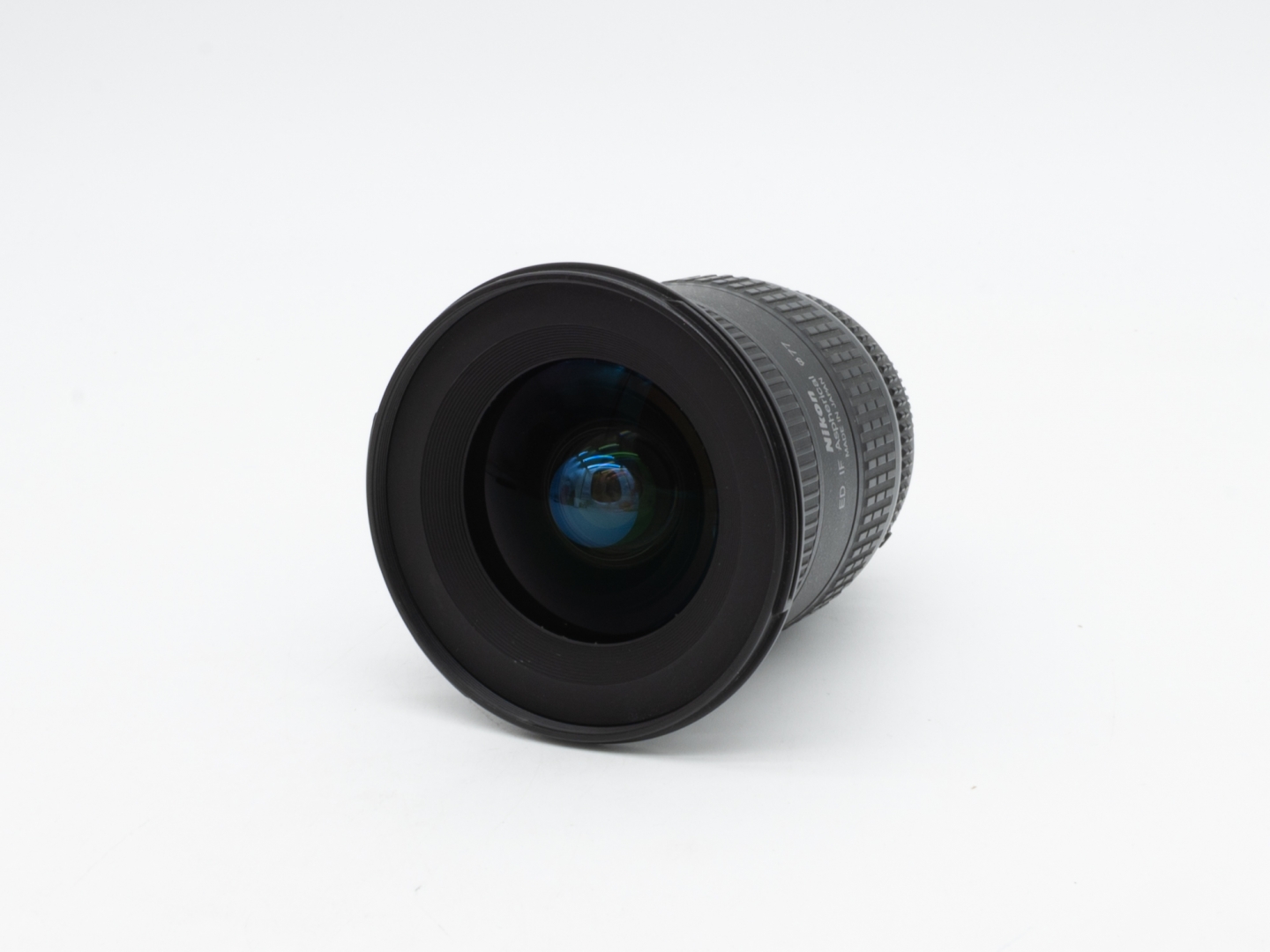 Nikon AF 18-35mm f/3.5-4.5 D IF ED