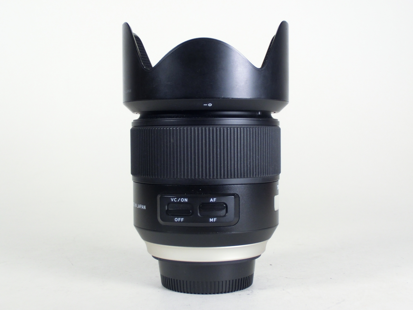 Tamron SP 35mm f/1.8 Di VC USD