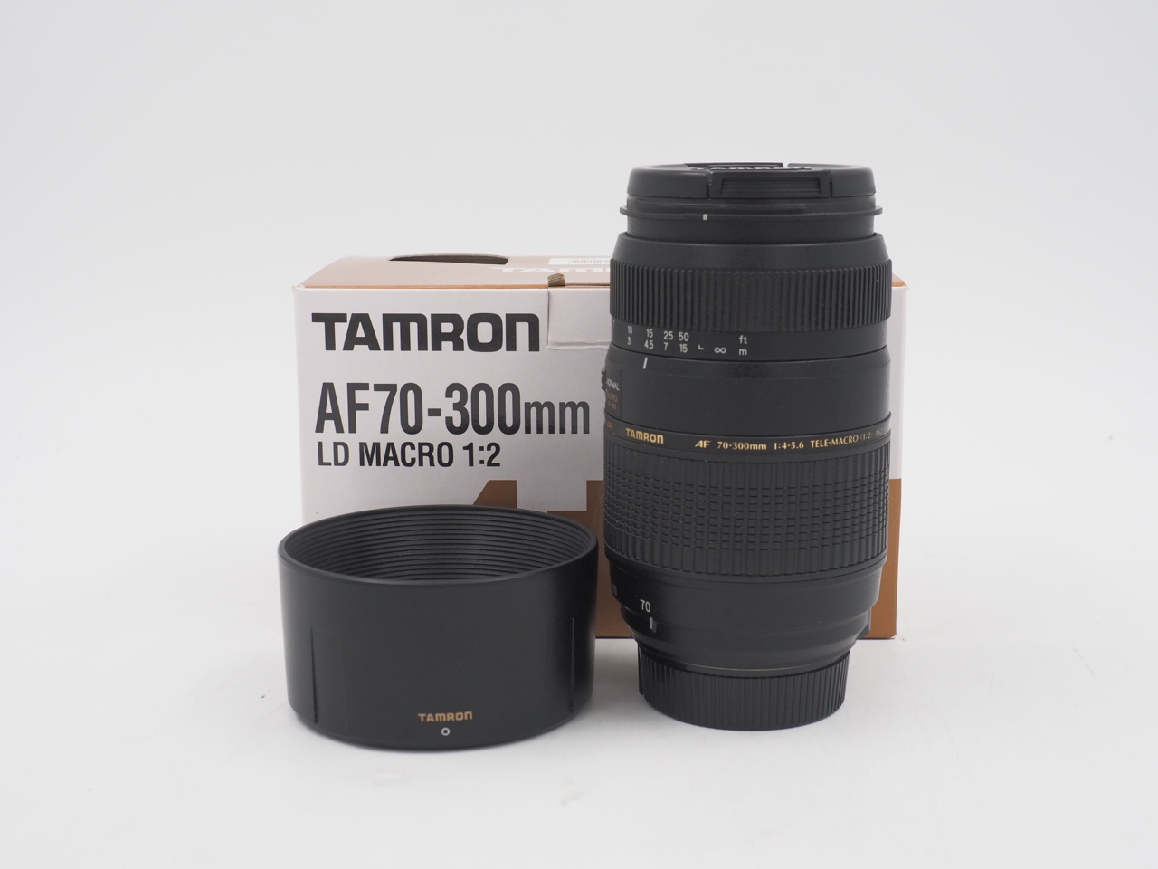 Tamron 70-300mm f/4-5.6 Di LD Macro