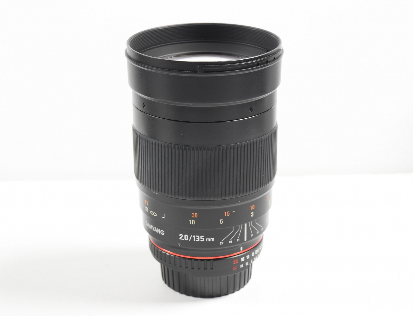 Samyang 135mm f/2 ED UMC
