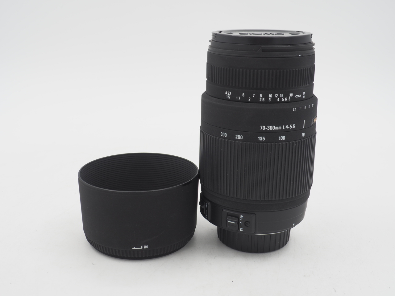 Sigma 70-300mm f/4-5.6 DG OS