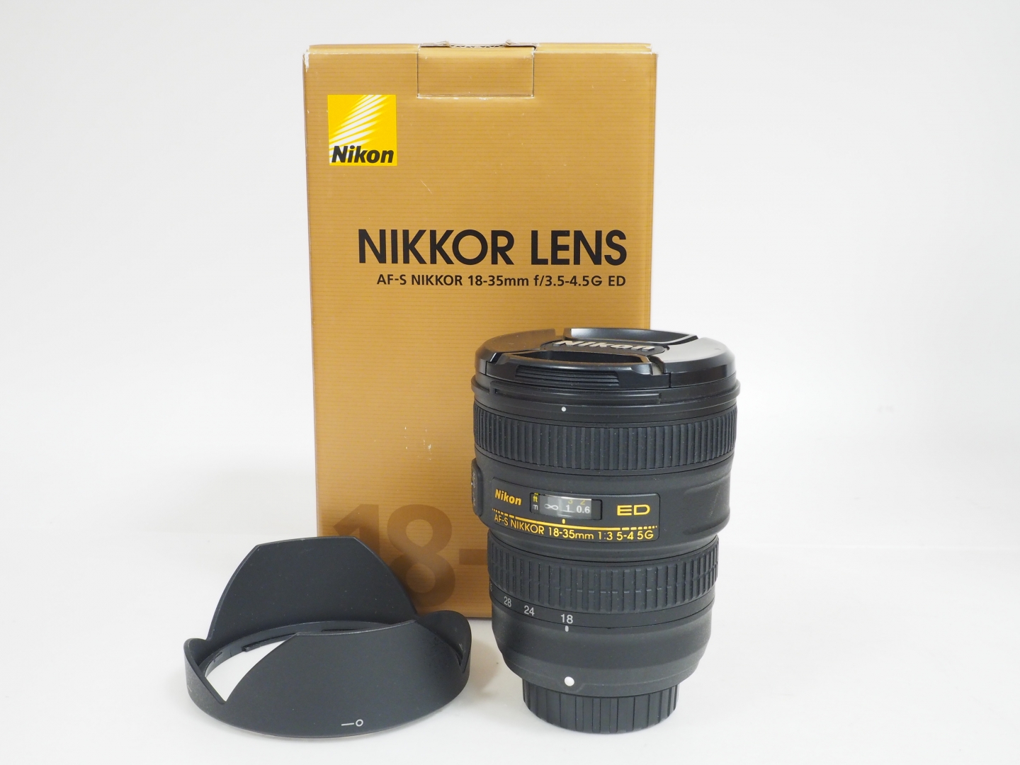 Nikon AF-S 18-35mm f/3.5-4.5 G ED