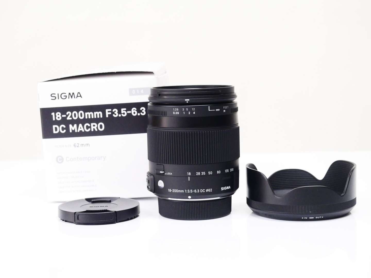 Sigma 18-200mm f/3.5-6.3 DC Macro OS HSM C