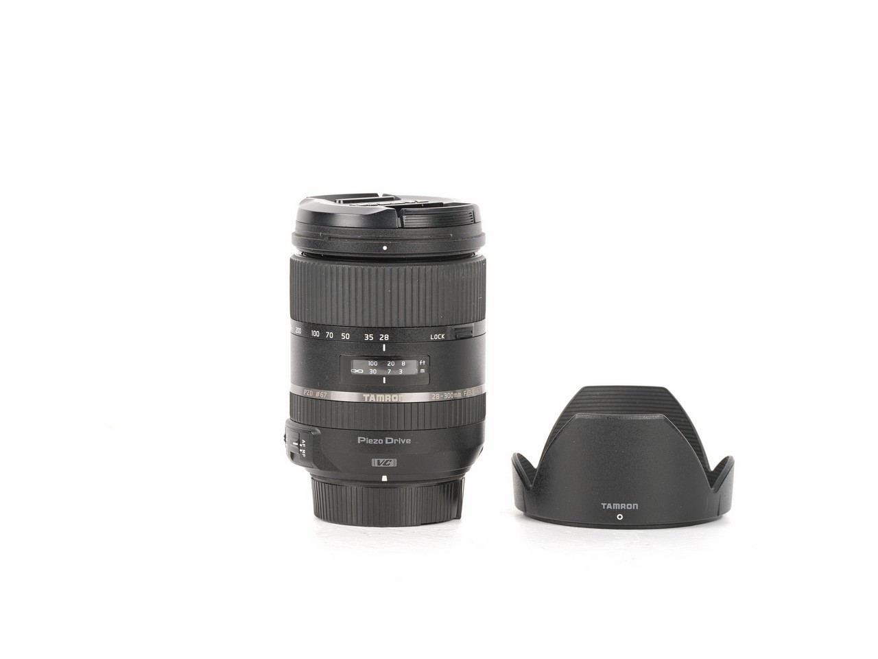 Tamron 28-300mm f/3.5-6.3 Di VC PZD