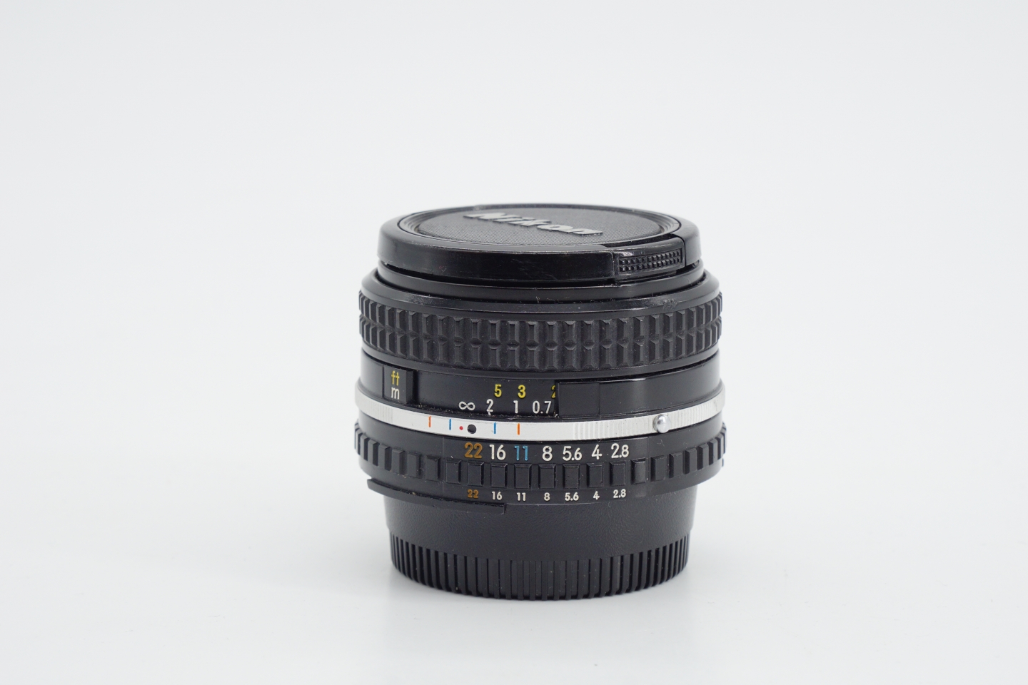 Nikon 28mm f/2.8 AI-s