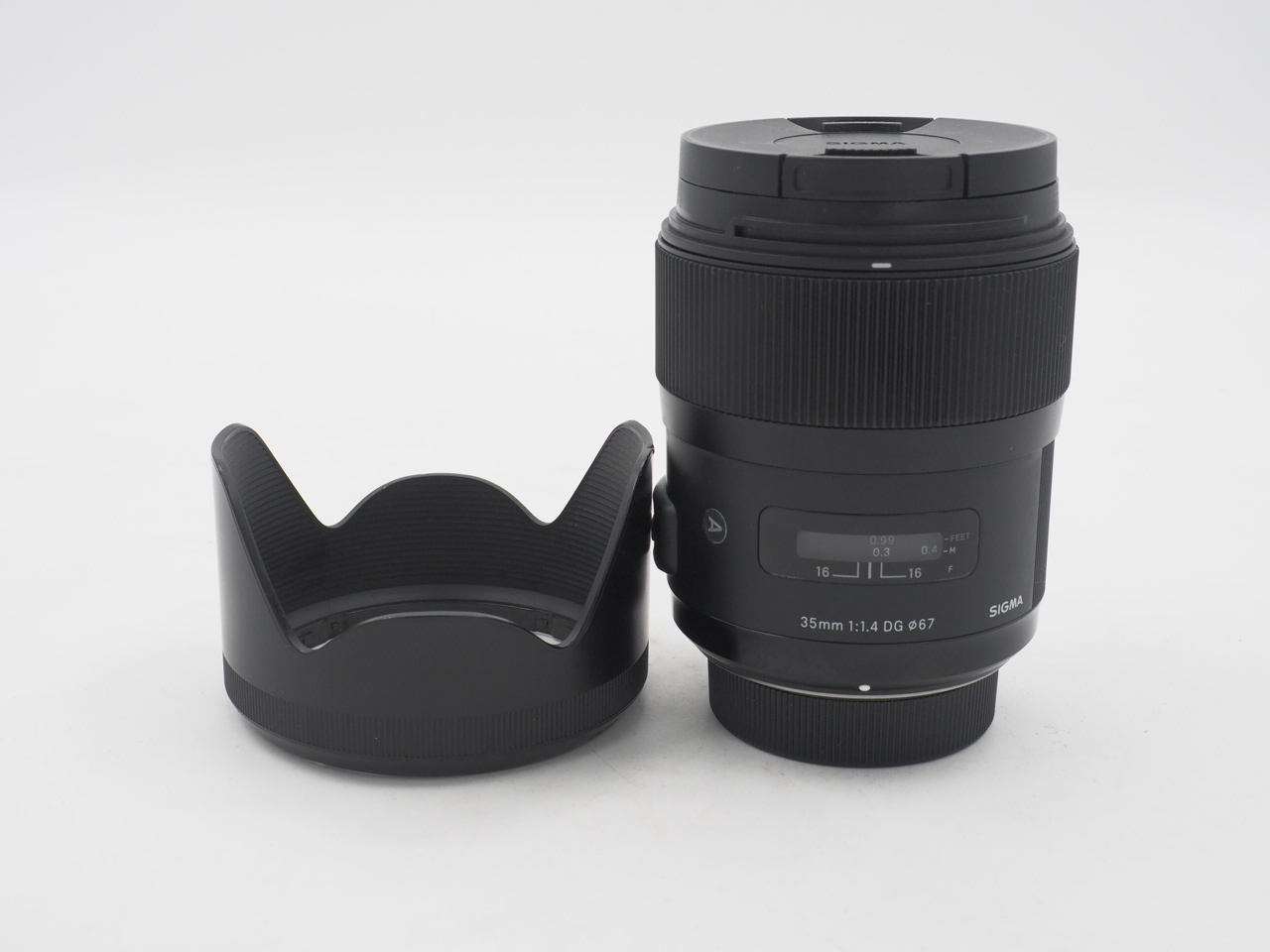 Sigma 35mm f/1.4 DG HSM Art